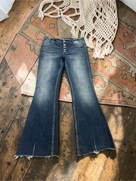 KanCan Denim - Kancan Button Fly Flare Jeans. Size: 15